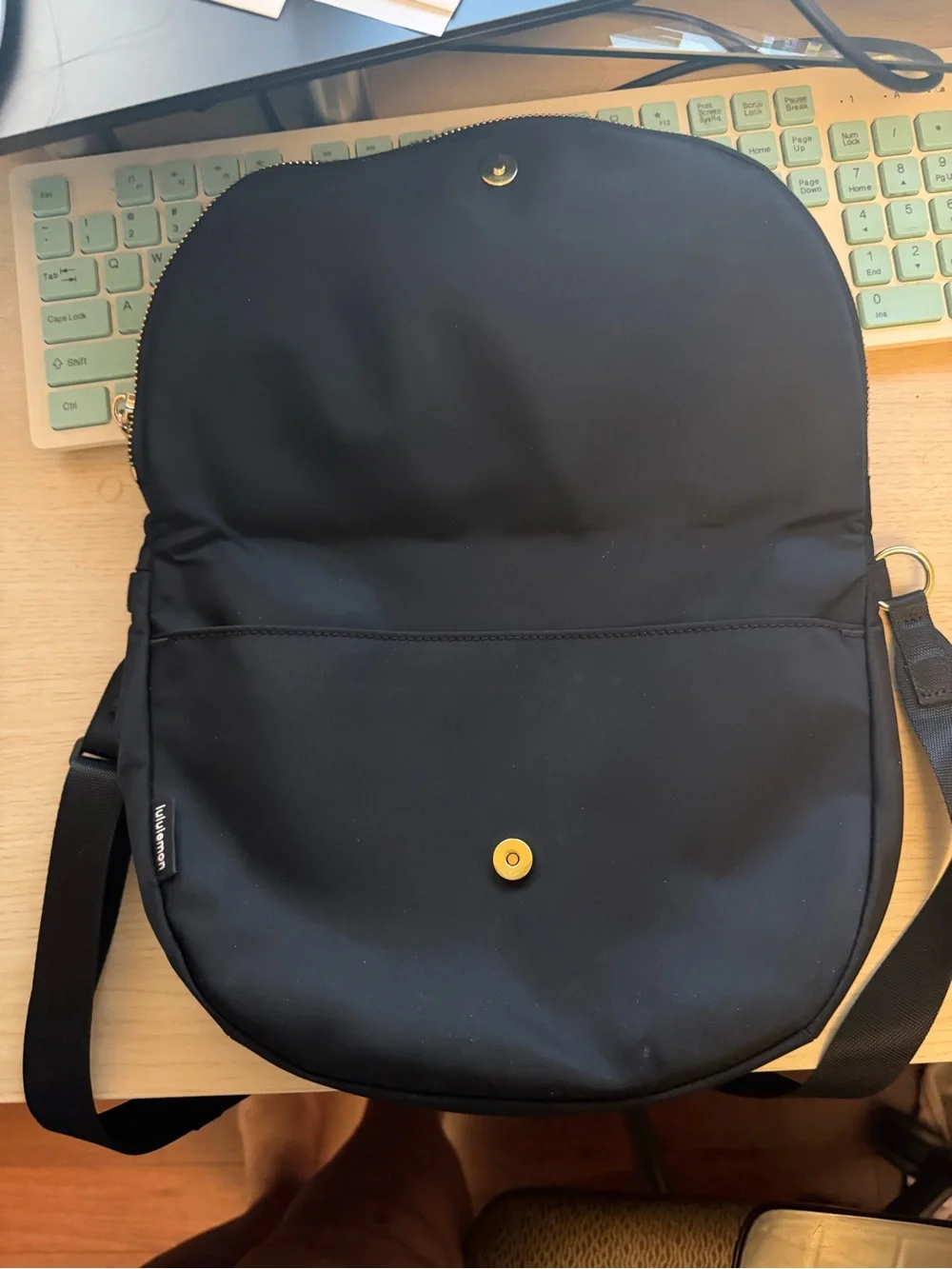Black Lululemon Crossbody Shoulder Bag